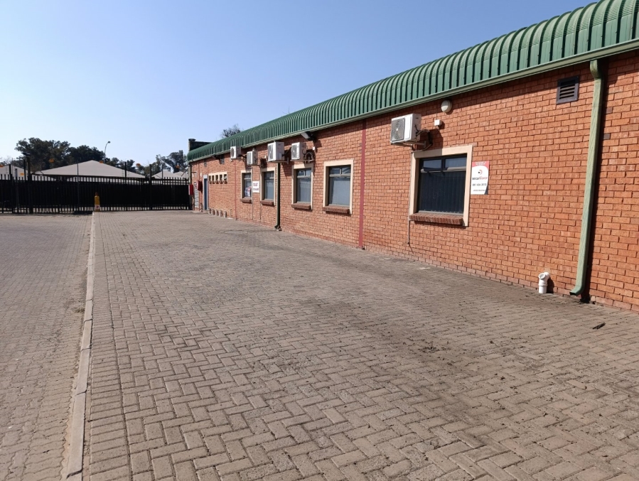 To Let commercial Property for Rent in Oos Einde Free State